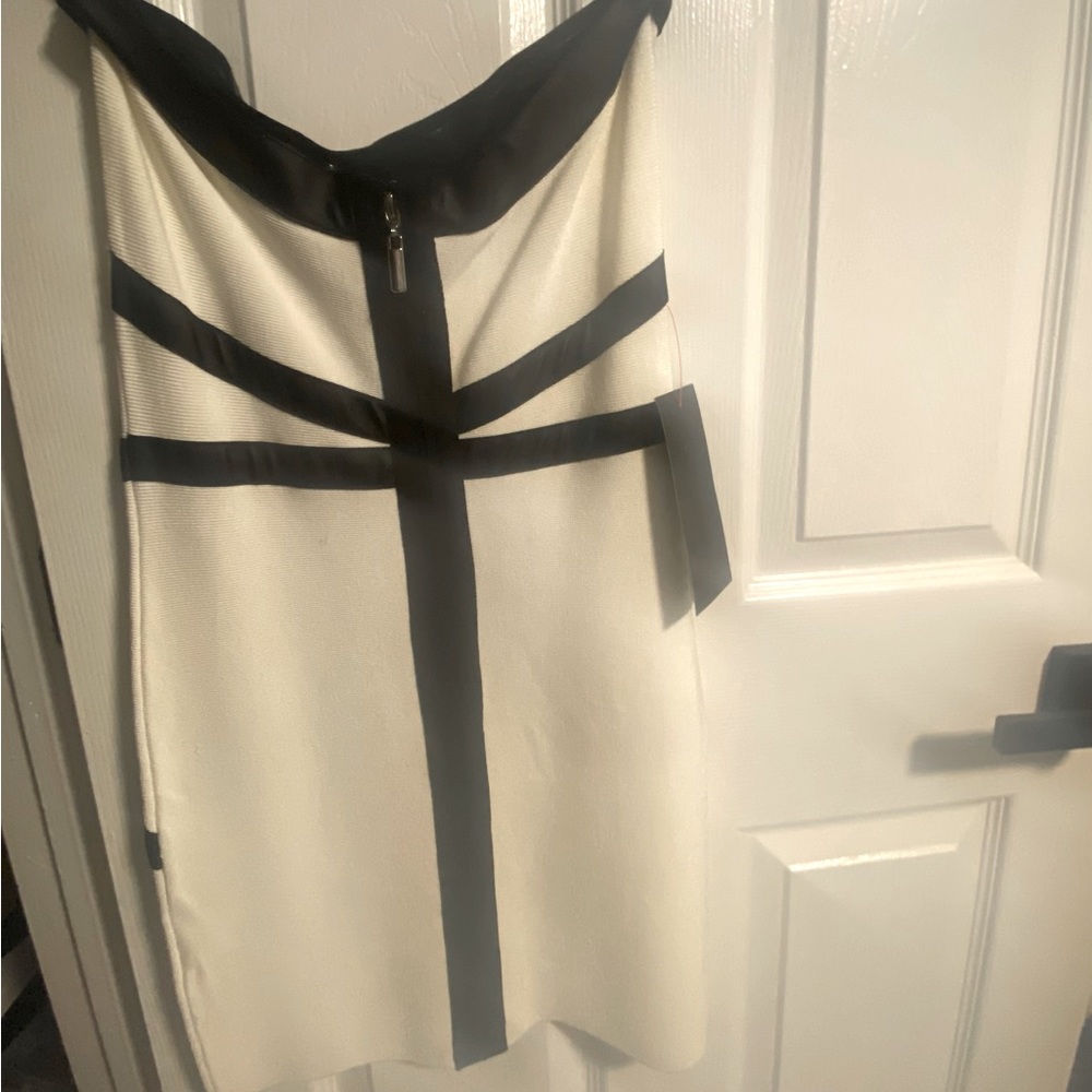 Bebe Dress, strapless bandage Mini dress robe. NWT size M